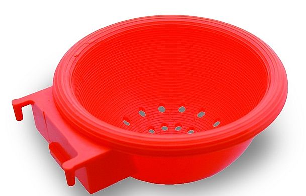 Plastové hniezdo 13cm
