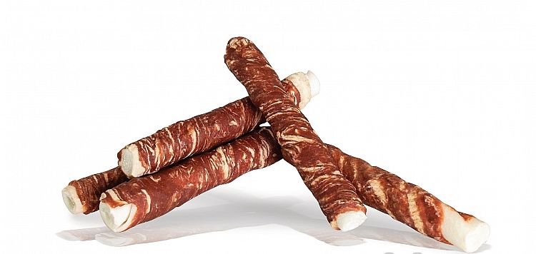KidDog hovädzí steak na byvolej tycinke 16 mm × 13 cm – dentálna žuvacia maškrta pre psov, 8 ks/250 g